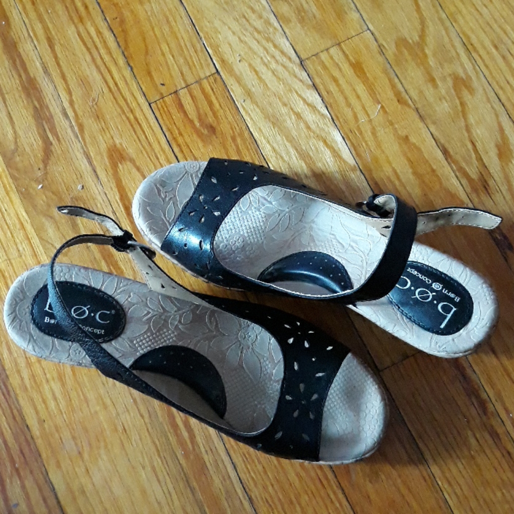 Boc Slingbacks